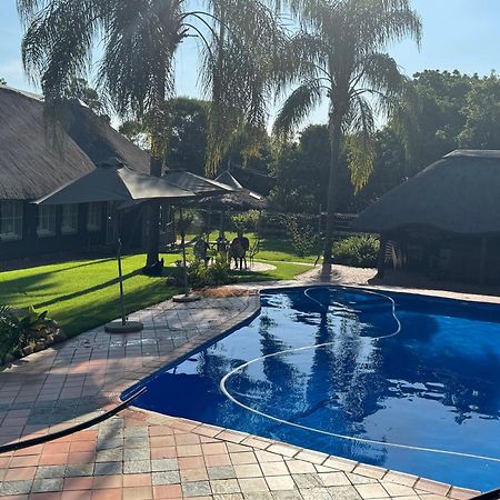 Sunset Guesthouse And Venue Cullinan Meule Ngoại thất bức ảnh
