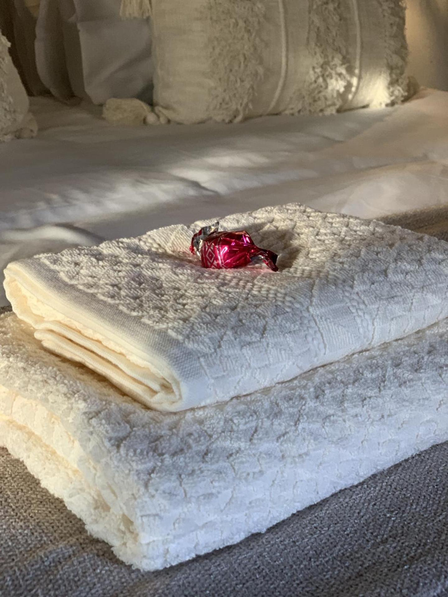 Sunset Guesthouse And Venue Cullinan Meule Ngoại thất bức ảnh